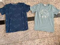 T-Shirts Gr. 128, Jungen, hot wheels, Dinos *super Zustand* Nordrhein-Westfalen - Finnentrop Vorschau