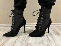 High heel Stiefel mit Absatz schwarz mit Puffer Stoff Baden-Württemberg - Rutesheim   Vorschau