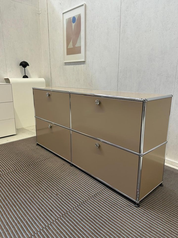 USM Haller Sideboard 2x2 - 4 Klappen Beige in Aachen