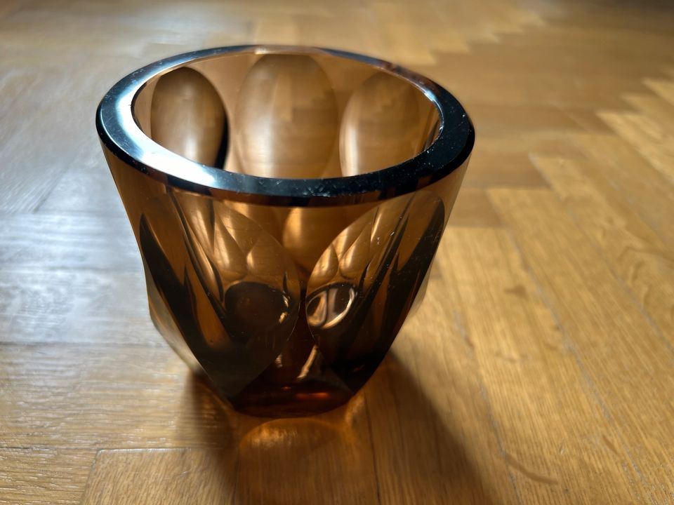 Vase, 70er Jahre, Vintage, Glas massiv, braun in Leipzig