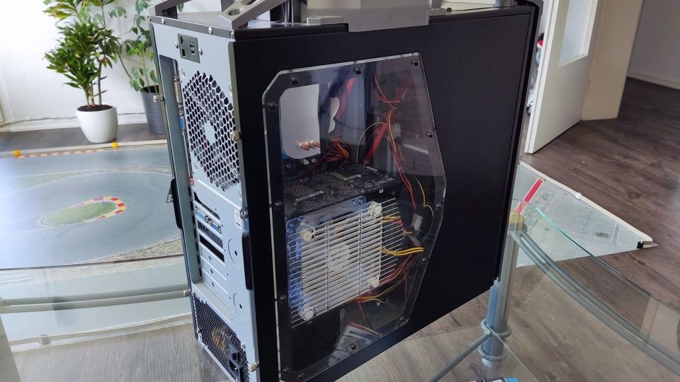 Gaming PC Intel Q8300 775 / NVIDIA GTX260 / Kingston HyperX DDR3 in Dortmund