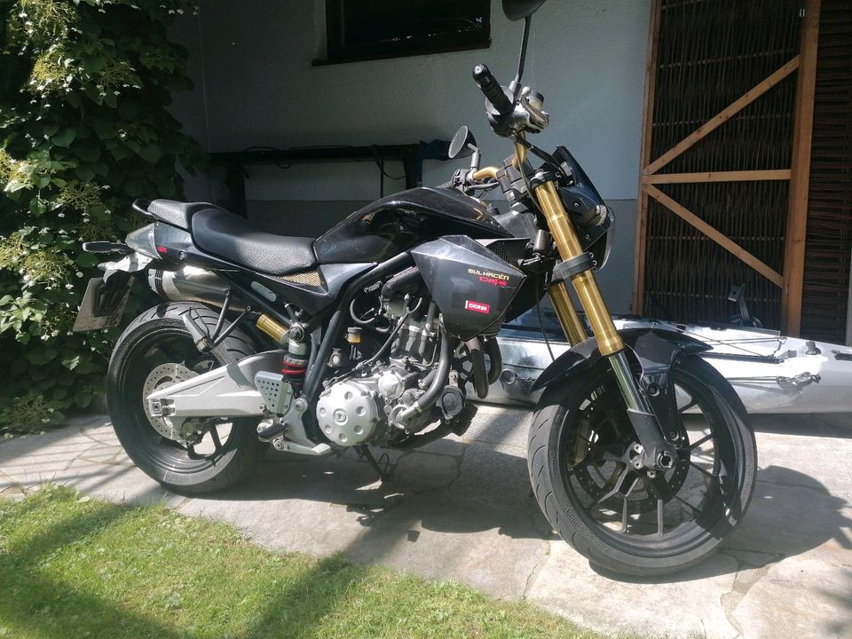 Scrambler, Cafe Racer, Derbi Mulhacen 659, Motor der XT 660 in Gebenbach