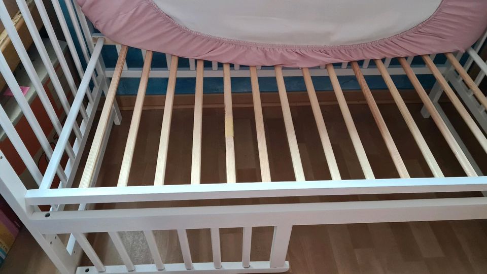 Babybett Kinderbett 120x60 cm Beistellbett +unbenutzter Matratze in Schwanewede