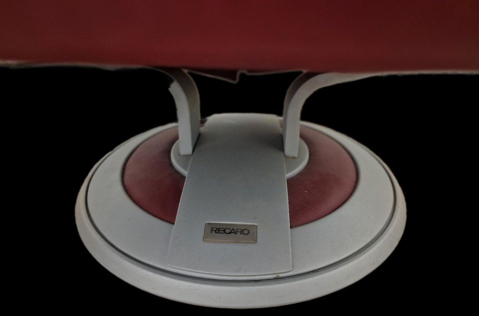 Recaro Stressless Relax Sessel mit Hocker in Stuttgart