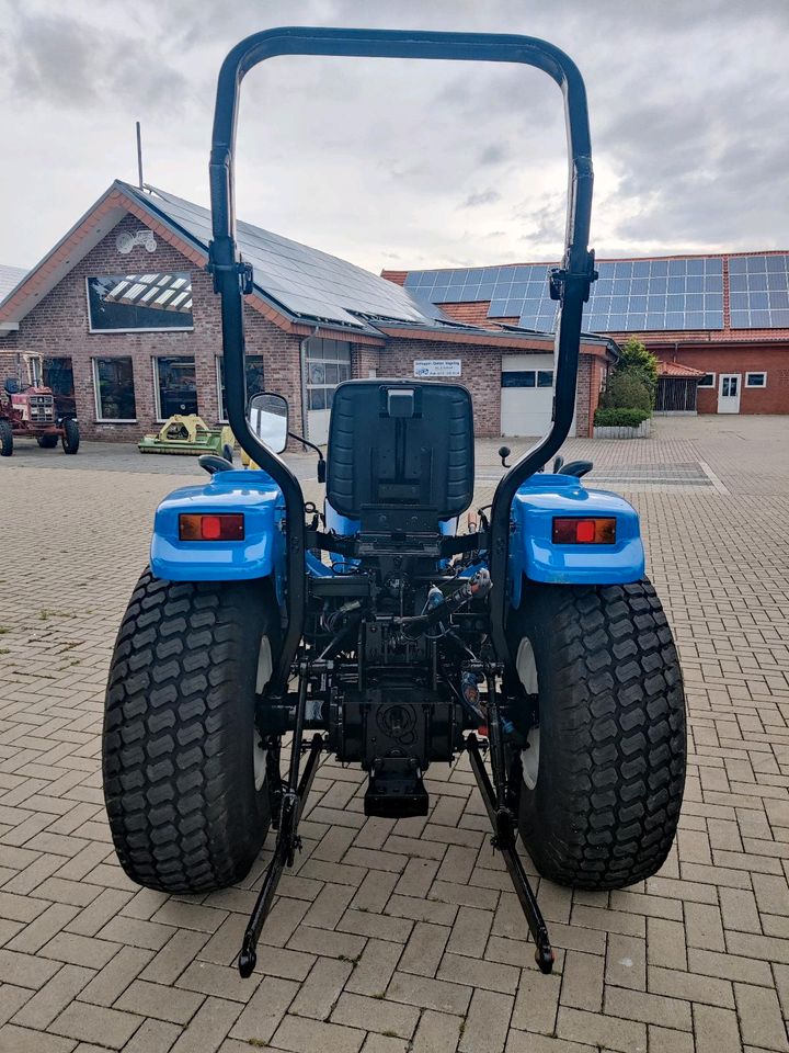 New Holland TC 27 D in Drensteinfurt