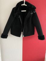 H&M Jacke mit Fell in Schwarz Niedersachsen - Braunschweig Vorschau