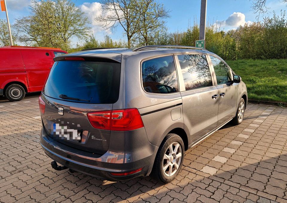 Seat Alhambra 2,0 TDI in Hamburg