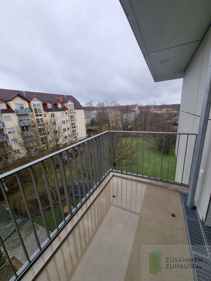 *Schöne 3 Zimmer-Wohnung mit Blick ins Grüne zu vermieten* in Radeberg