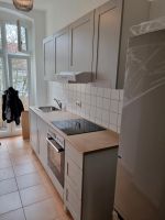 Küchenmontage,Küchenmonteur,Möbelmontage,Laminat leger,Maler Berlin - Treptow Vorschau