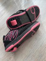 Schuhe mit Rollen, Heelys gr 39 Rollschuhe,  NP 100 EUR Hessen - Kirchhain Vorschau