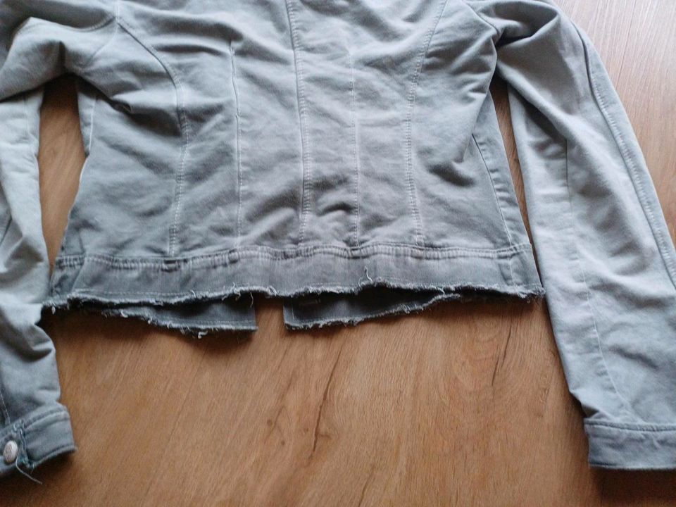 Jeansjacke Jeans Jacke Gr.M Gr.38 Weste in Blaubeuren