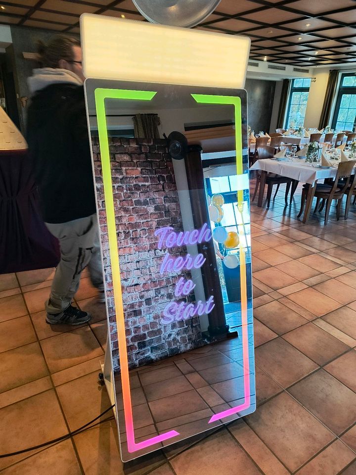 Magic Mirror, Fotospiegel für Hochzeit, Geburtstag in Herford