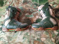 BURTON Ruler Jamaican Rasta Snowboard Boots Gr. 44 extrem selten! Baden-Württemberg - Singen Vorschau