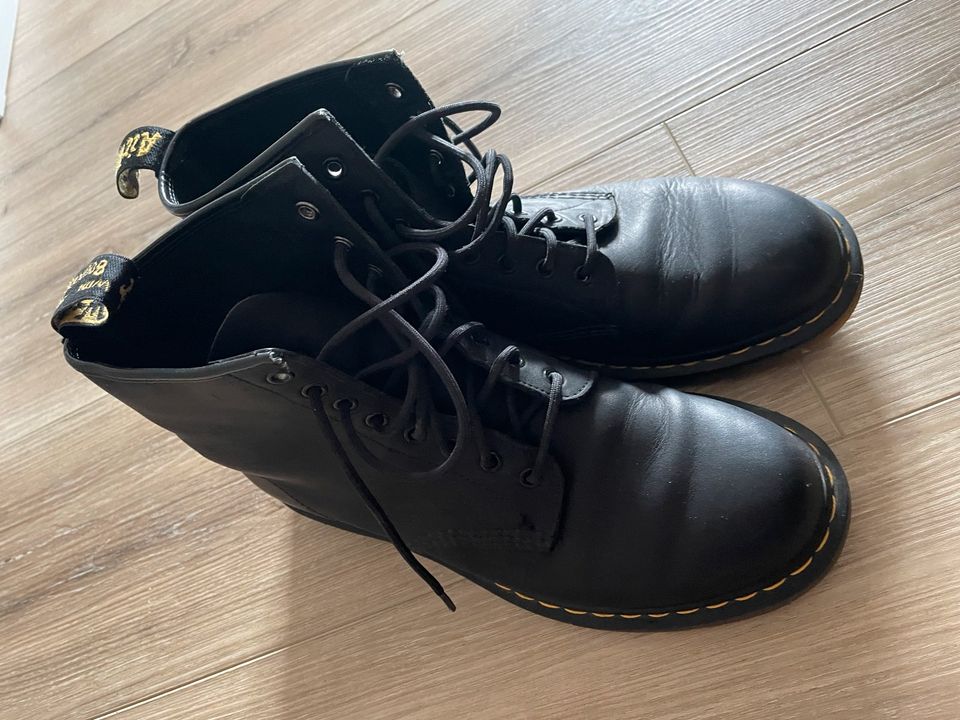 Dr. Martens Doc Martens Schuh Stiefel Boots Leder Größe 43 in Bottrop