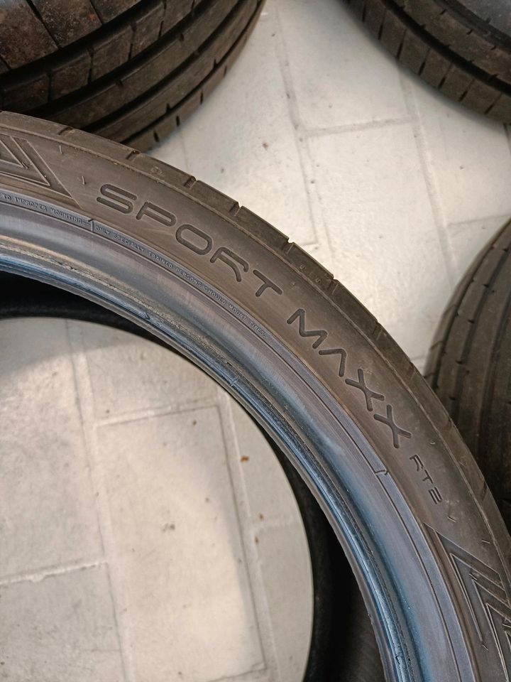 Sommerreifen Dunlop Sport Maxx 245/35 ZR19 R19 93Y in Saarlouis