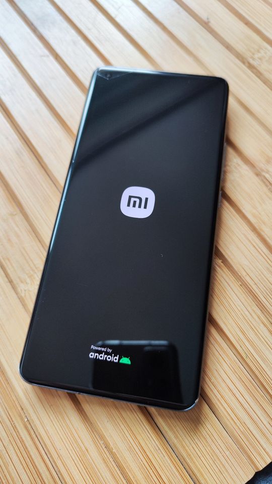 Xiaomi Mi11 5G Midnight Grey 256GB Smartphone in Dortmund