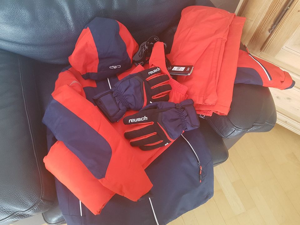 CMP Skijacke mit 2 Hosen Gr.164+152 mit Etikett Handschuhe Reusch in Wendelstein