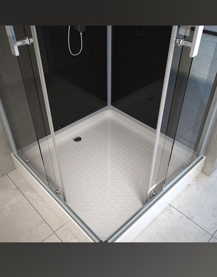 Duschkabine anzubieten! Badezimmer in Bad Oeynhausen