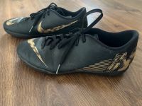 Turnschuhe Nike Fußball 40,5 schwarze Brandenburg - Mühlenbecker Land Vorschau