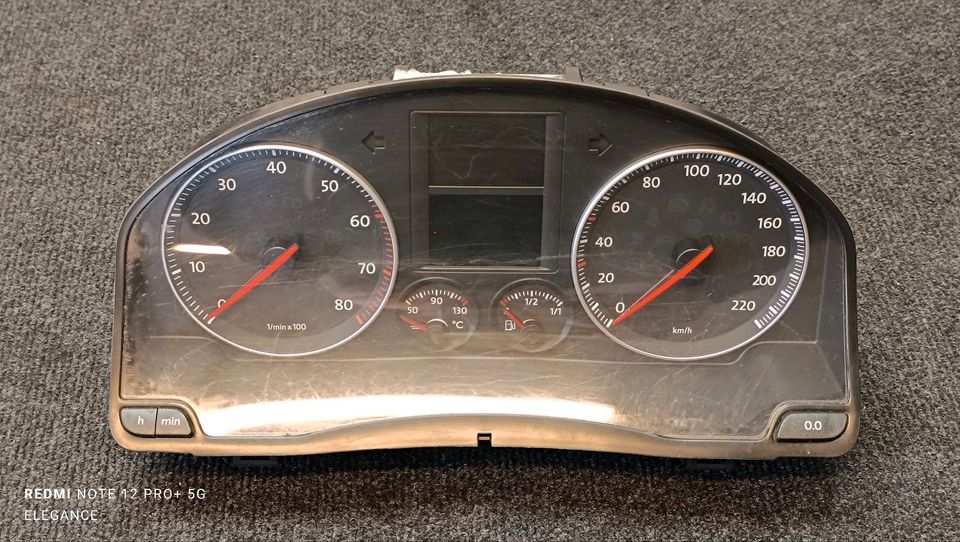 ✔️VW Golf 5 Plus Benzin Tachometer Tacho Schaltgetriebe 1K0920862 in Hamburg