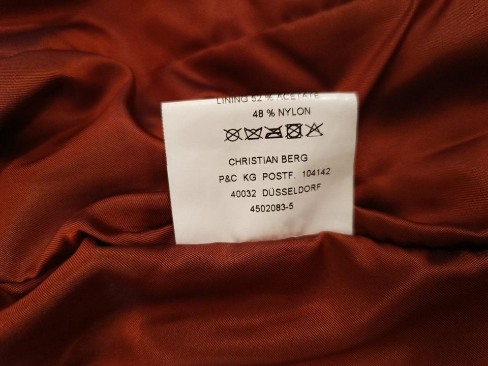 Lederjacke von Christian Berg, rot. Wie neu!!! in Köln