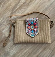 Handtasche aus Bast in Natur Farben, mit Perlen und Steinen Hessen - Hanau Vorschau