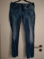 Damen Denim slim fit Jeans NY Zara in L Größe 40 *top* Hessen - Allendorf Vorschau