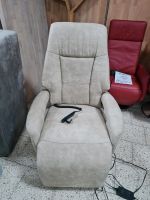 Sessel Relaxsessel Aufstehhilfe Fernsehsessel Möbel UVP 2099€ Hessen - Herbstein Vorschau