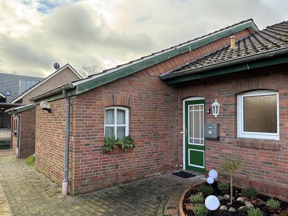 Zent. gelegenes Ferienhaus Tamko / Monteurwohnung / Langzeitmiete in Rhauderfehn