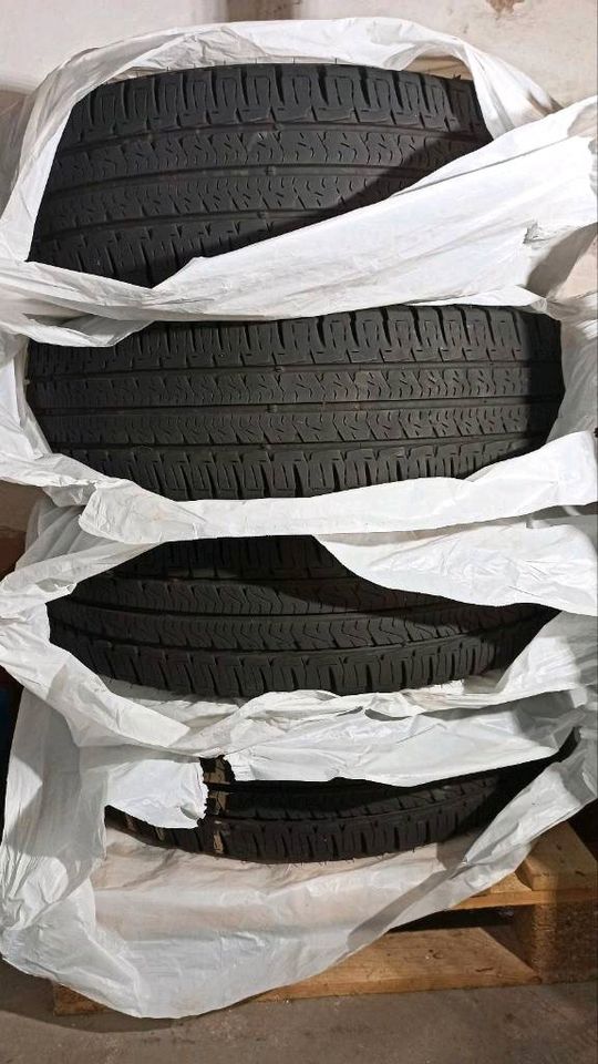 4 Stück Michelin Agilis Camping 225/75 R16 CP 116Q in Schieder-Schwalenberg