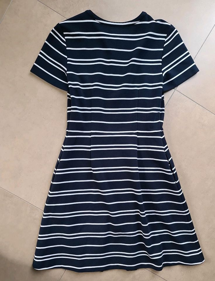 Tommy Hilfiger Kleid Gr.34 XS in Bitburg