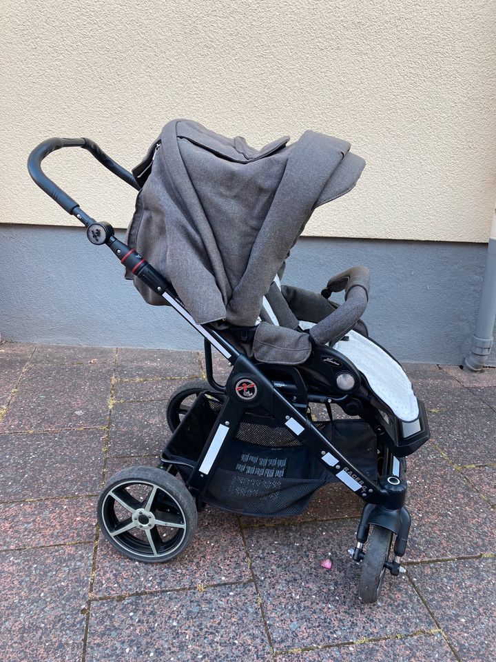 Kinderwagen Kombikinderwagen Buggy Hartan Racer GT Bellybutton in Bühl