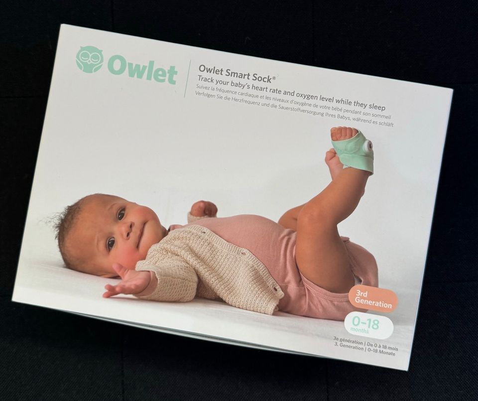 Owlet Smart Sock 3 Generation in Hamburg