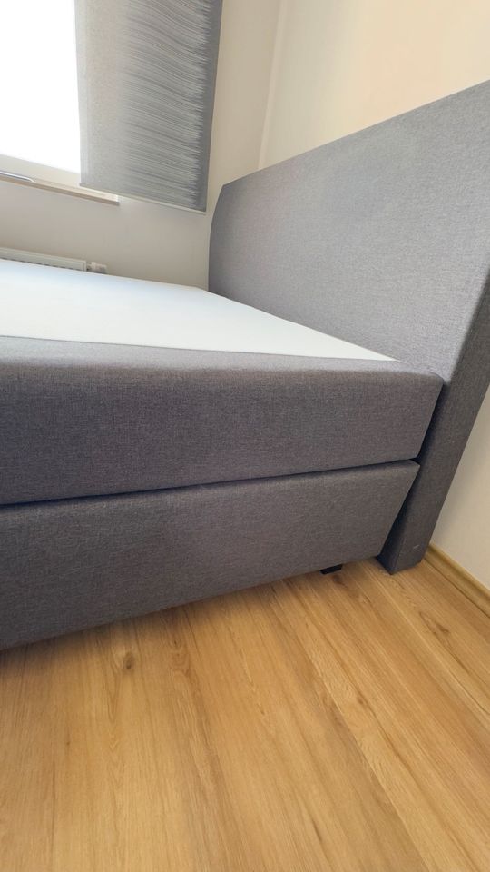 Boxspringbett 160*200 mit Topper in Düsseldorf