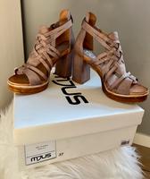❤️Mjus Plateausandalen,37,Mauve,Neuwertig❤️ Kreis Ostholstein - Malente Vorschau