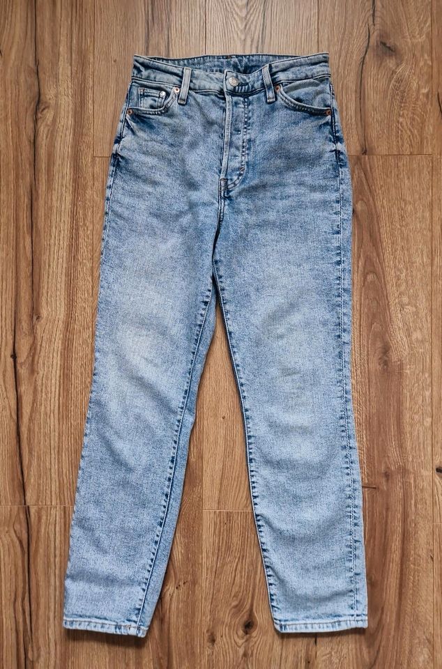 Jeans Gr. 34 H&M in Möser