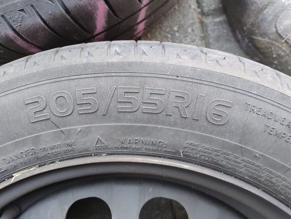 Vier Autoreifen 205/55R16 (Sommerreifen auf Stahlfelge) in Lingen (Ems)