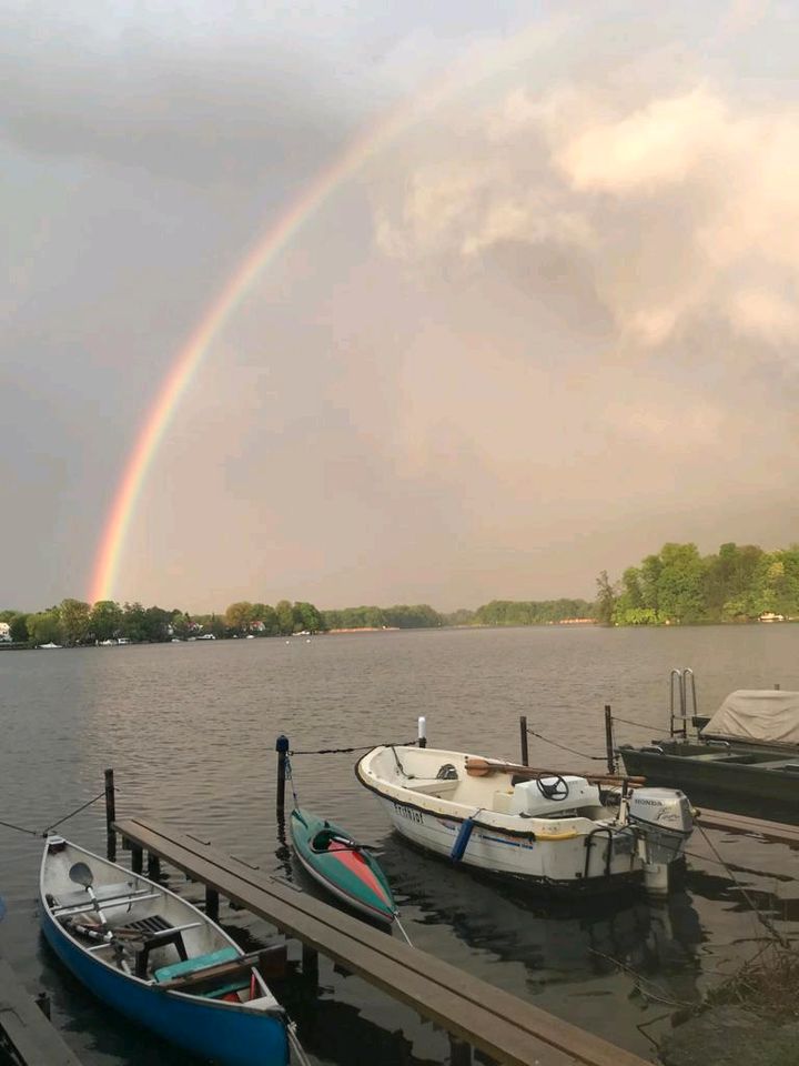 Ferienhaus an der Havel Eigentum Haus Grundstück Bootssteg Boot in Berlin