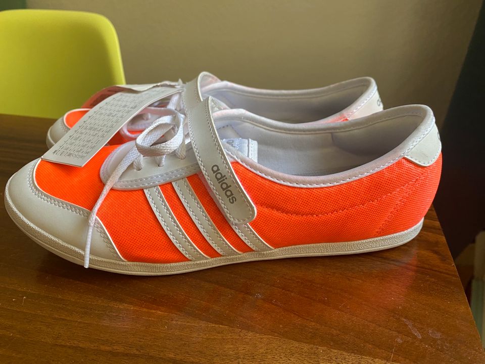 Adidas Diona W Tennis Ballerina Gr. 6 1/2 korallerot NEU in Pankow -  Prenzlauer Berg | eBay Kleinanzeigen ist jetzt Kleinanzeigen