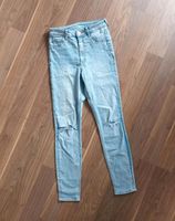 Neuw curvy Jeggings Jeans ultra high Waist ankle Lenght H&M 34 Niedersachsen - Lüneburg Vorschau