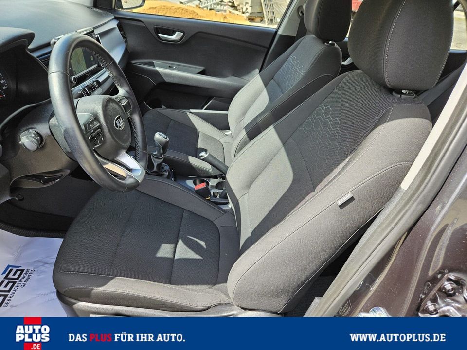 Kia Rio 1.4 Spirit NAVI+CAM+PDC+KLIMAAUTO+HU NEUBC in Magdeburg