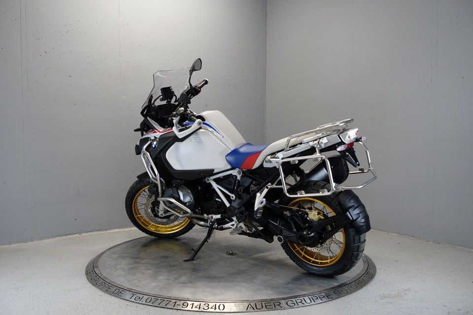 BMW R 1250 GS Adventure tief 4-Pakete uvm. in Stockach