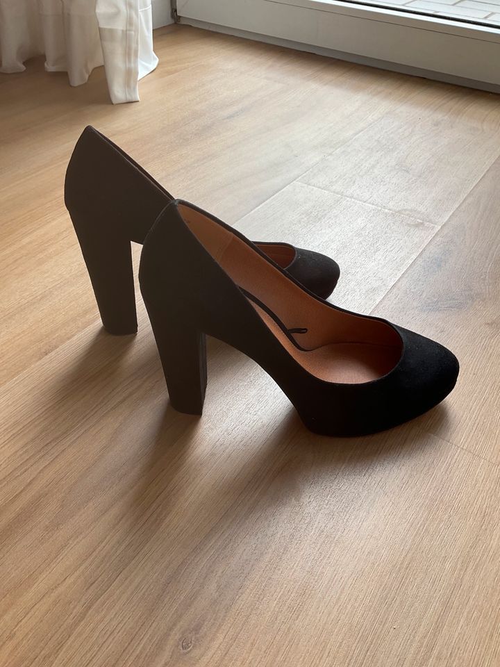 High Heel Schwarz H&M Größe 39 in Heusweiler