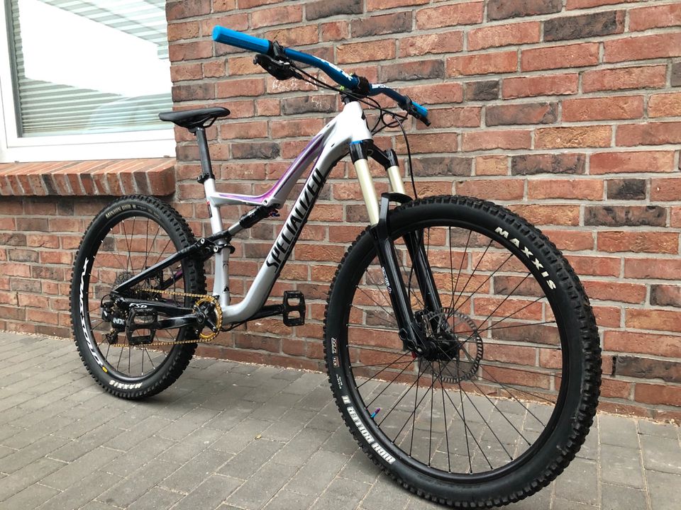 Specialized Rumor, Größe L, 27,5“ Laufräder, Fully in Flensburg