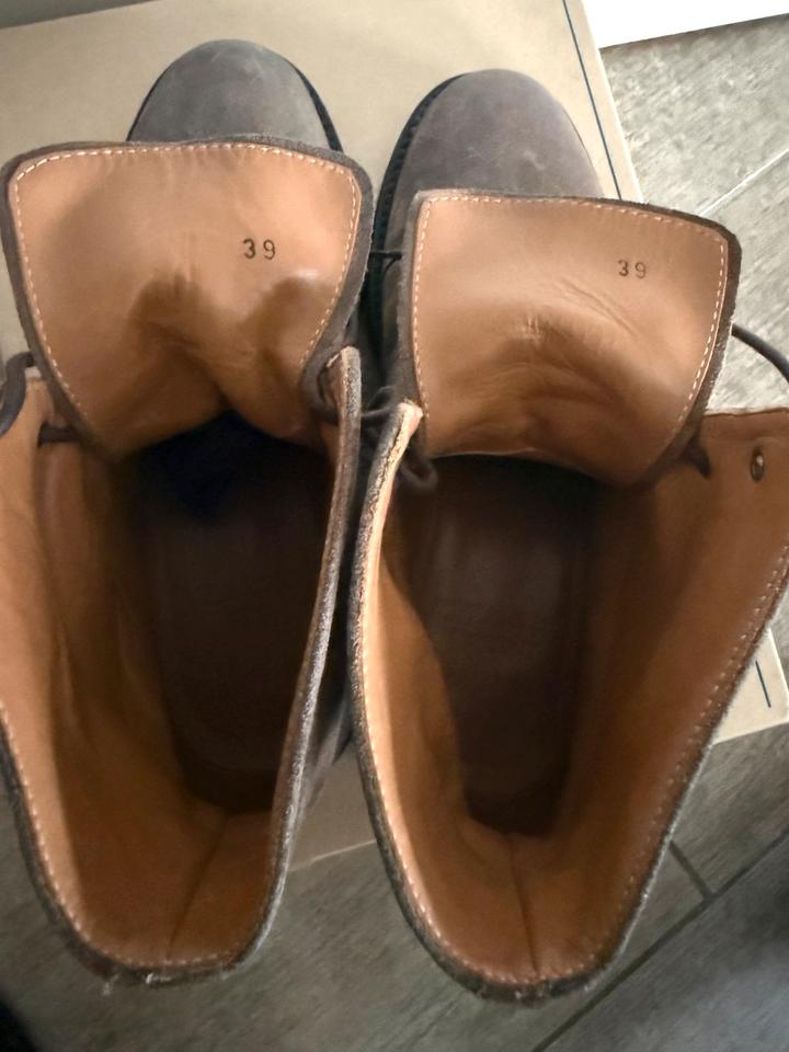 Velasca Boots „GIASEE“, gewachstes Veloursleder, Taupe, Gr 39, nw in Malente