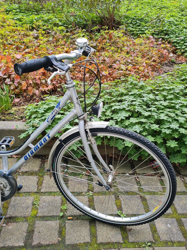 ☀TOP☀28 Zoll☀DIAMANT☀Damenfahrrad☀FAHRRAD☀ in Dresden