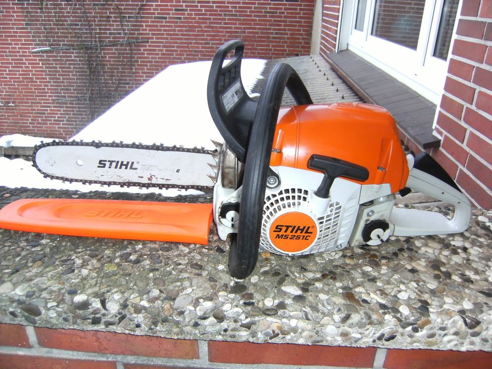 STIHL MS 251 C-BEQ, Motorsäge, 2,2 kW/3,0 PS, TOP in Bardowick