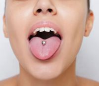 Piercing 30€ Düsseldorf - Bilk Vorschau