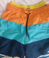 Badeshorts Gr.M mit Seitentaschen coole Farben Nordrhein-Westfalen - Wesel Vorschau