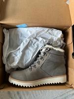 TOMS Damen wasserdichte Leder Winterschuhe Größe 41 grau - NEU Bayern - Aschaffenburg Vorschau